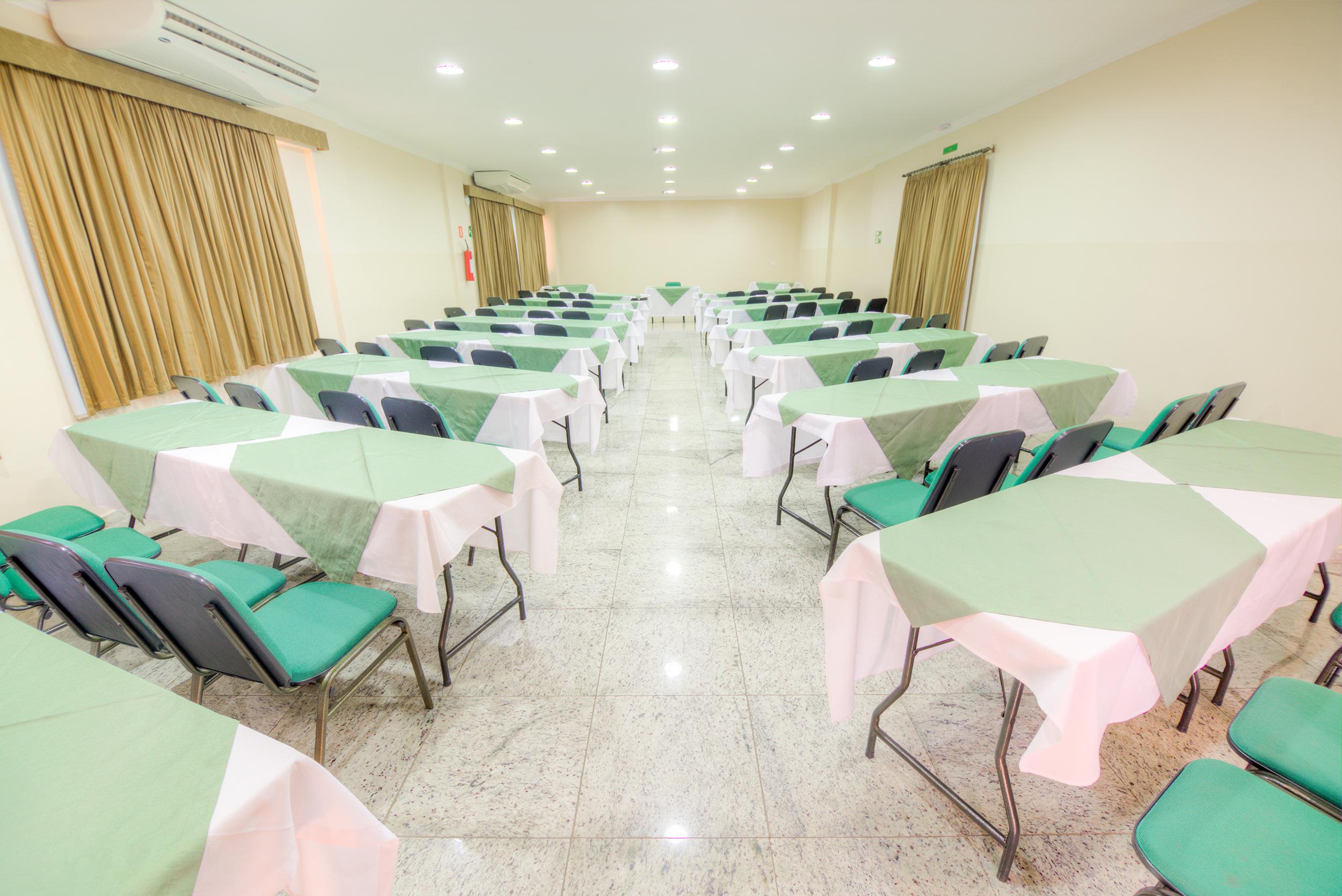 Hotel Golden Park Uberaba By Nacional Inn Ngoại thất bức ảnh