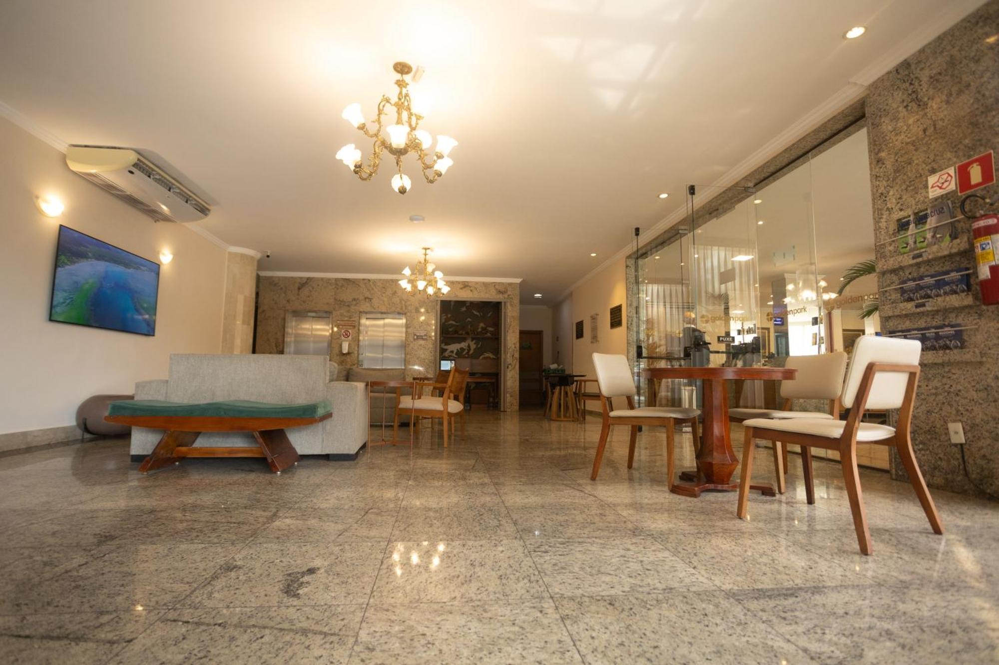 Hotel Golden Park Uberaba By Nacional Inn Ngoại thất bức ảnh